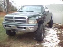 My first Dodge, 97 )1500 5.9l v8 magnum. (sold