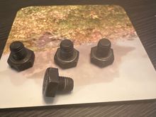 Bolts that connect engine flex plate to transmission 