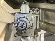 Blend door actuator with new gear