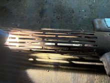 Column "fence" - you can see the shaft inside, barely. Better pic to follow.