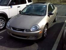 Front view of the 2002 Chrysler neon