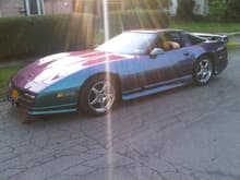 girlfriend in the vette after I painted it this summer