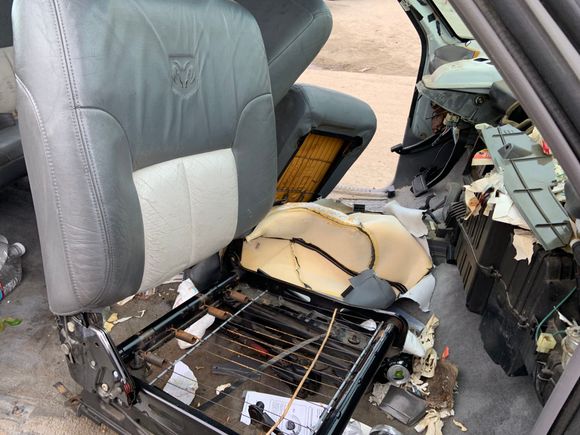 Now the surprise, taking the dash out there was a dead rat inside the dash.  No joke.  It must have been there for years as it looked was dry as a bone, but grabbing the lot described above for 275.00 bucks made it worth it. 