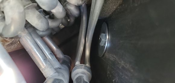 It clears the evaporator with plenty of space, now that I bent that tube down a bit.