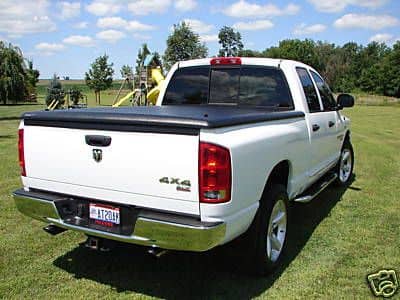 2006 rear showing dual exhaust