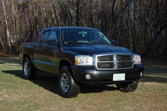 07 Dakota Quad Cab SLE