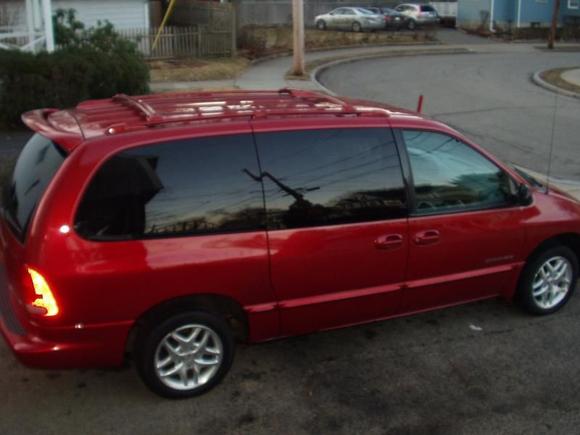 van 001