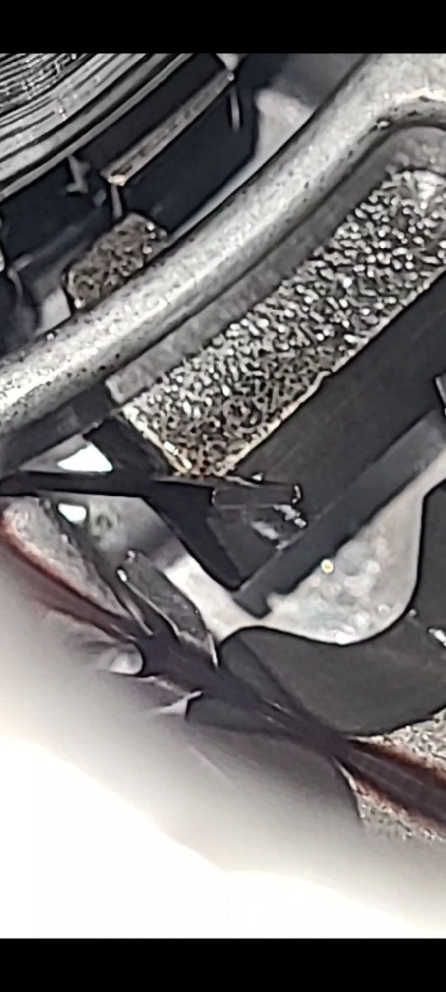 46RE OD Unit Broken Snap Ring in Parking Lever?