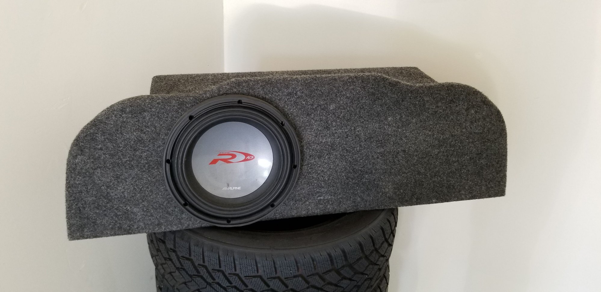 FS Canada G35 coupe Custom fit subwoofer box w/ alpine sub G35Driver