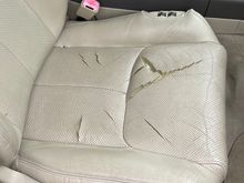 Original Passenger seat bottom 