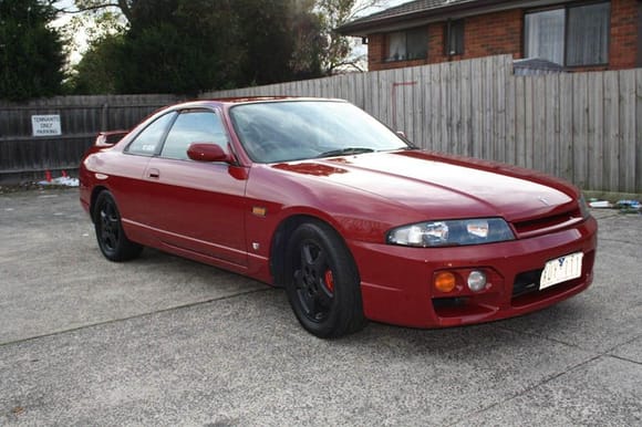 R33 s2 skyline sold after coming back from my trip to canada and usa