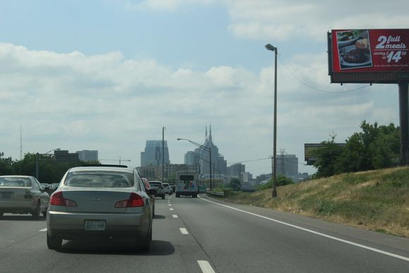 backshot of me headed into the city #Nashvillian #CountryMusicUSA