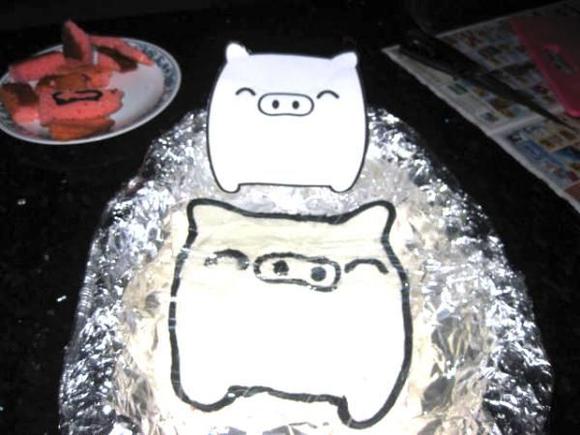 chinabean baked a cake for linda!!!