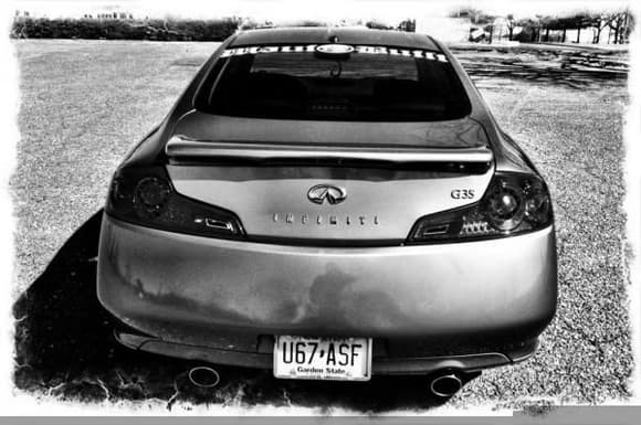 Black &amp; White G35