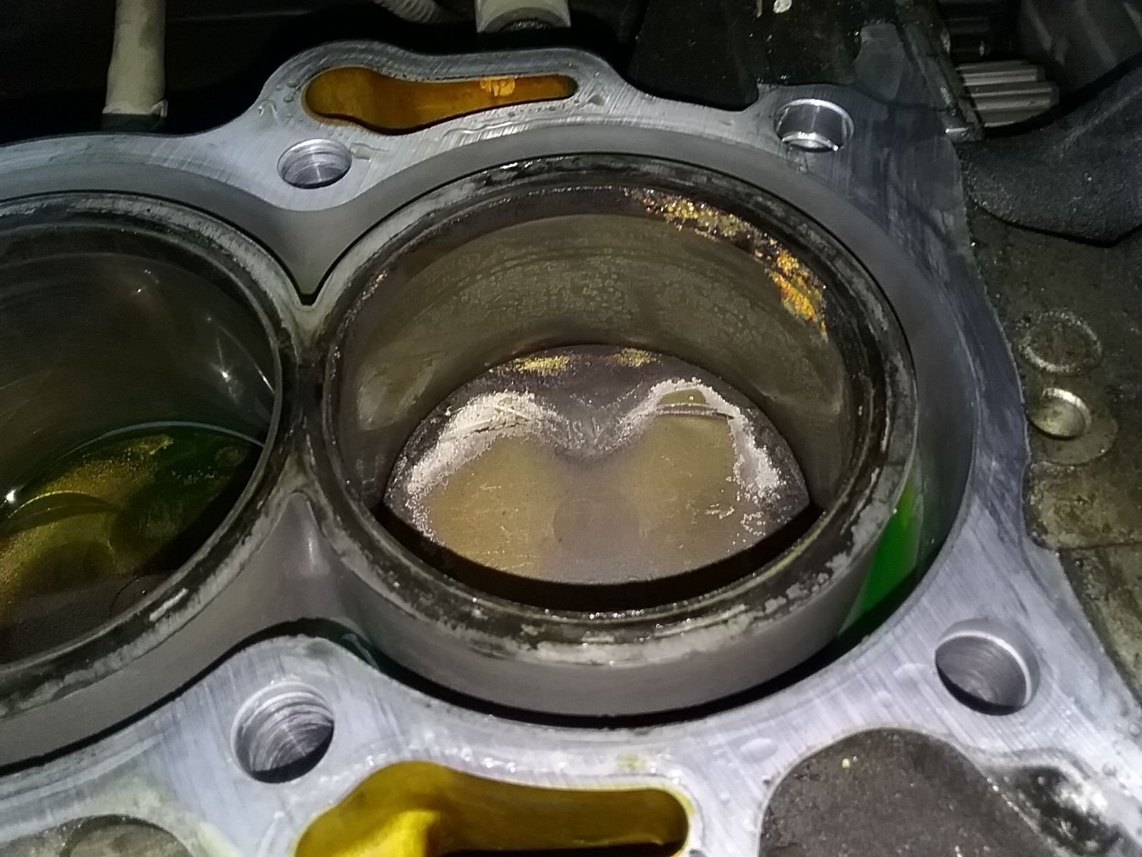 White smoke from exhaust, head gasket? HondaTech Honda Forum Discussion