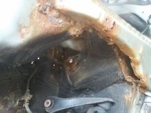 Up - close picture of the rust I was just mentioning