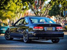 How the car is now. Switched to Regas from Volks TE37SL's