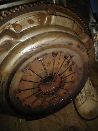 All springs are intact but the center wiggles and is very loose