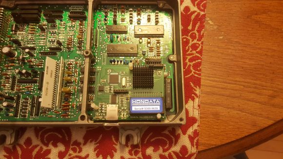 I also picked up this gem locally. Chipped p06 but wire for vtec. Cross referenced the resistors and such with xenocron (i think thats it). Seems to have everything in the right place and was running a mini me swap before i bought it.