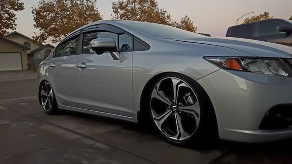 That new new to the family. I wanted a rwd V8, but I guess I love Hondas too much.