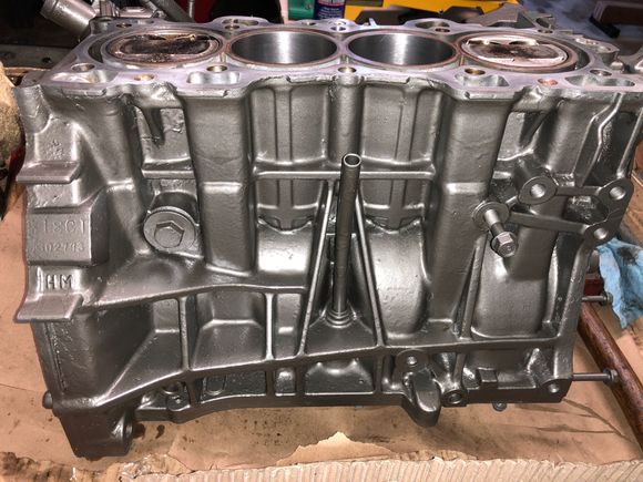 Got it all cleaned, painted and put together. 9.0.1cp, ls crank, ls eagle rods, acl bearings, Golden eagle oil squirted blocked offs.