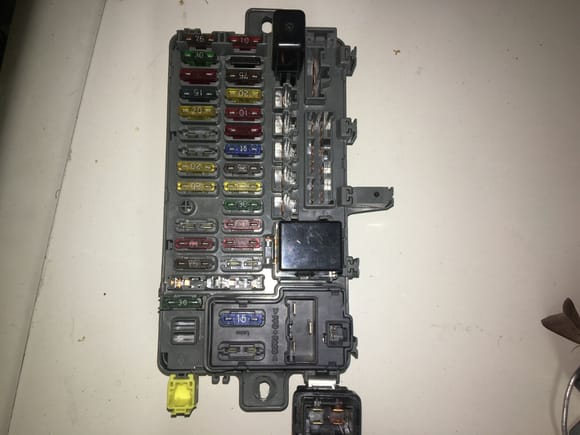 Old fuse box. Notice the color difference.