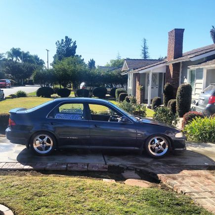 New shoes :) for baby girl 16x7 polished Desmond regamasters  and also installed my ferio wing