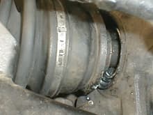 TRPR CV 01 - transaxle boot retracted from hub due to failure of snap ring.