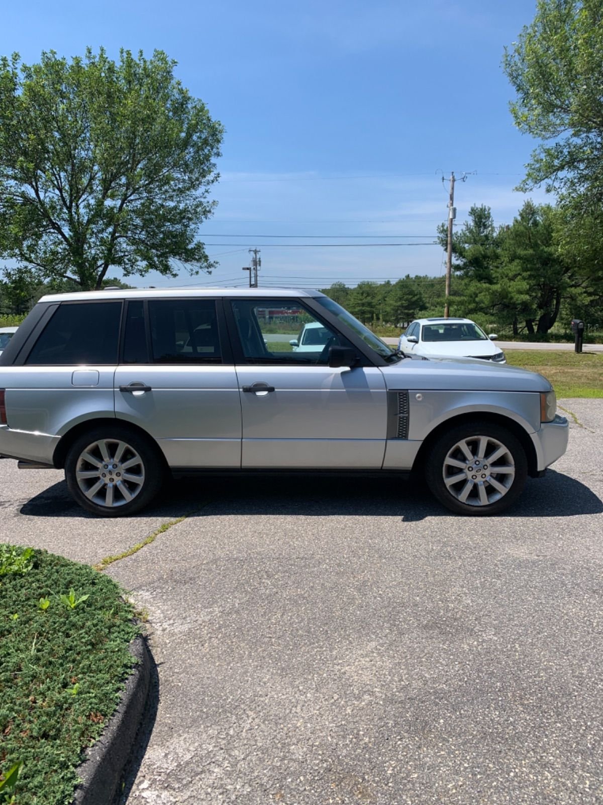 2007 Land Rover Range Rover - 2007 Range Rover 54,450 miles - Used - VIN SALMF13457A261447 - 4 cyl - 4WD - Automatic - SUV - Silver - Gray, ME 04039, United States