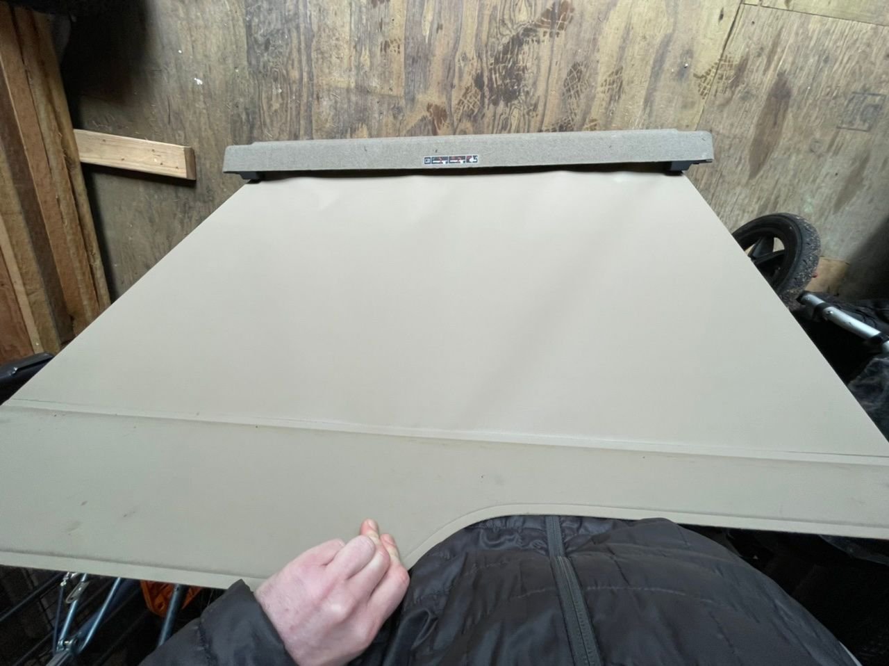 Interior/Upholstery - LR3 or LR4 Cargo Cover - Used - 2005 to 2009 Land Rover LR3 - 2010 to 2016 Land Rover LR4 - Seattle, WA 98155, United States