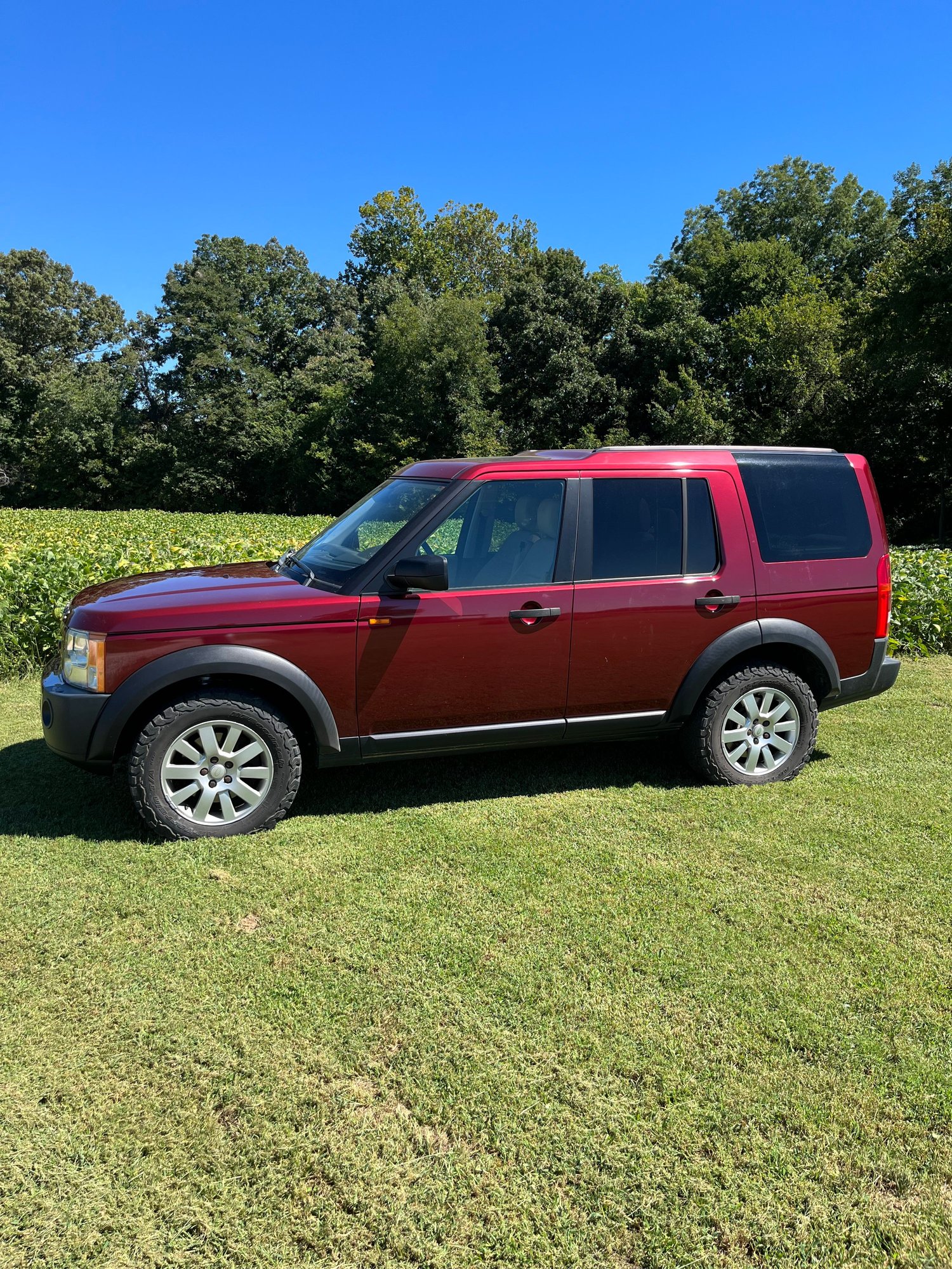 2005 Land Rover LR3 - Lr3 for sale - Used - VIN SALAA25415A315568 - 144,340 Miles - 8 cyl - 4WD - Automatic - SUV - Red - Dresden, TN 38225, United States