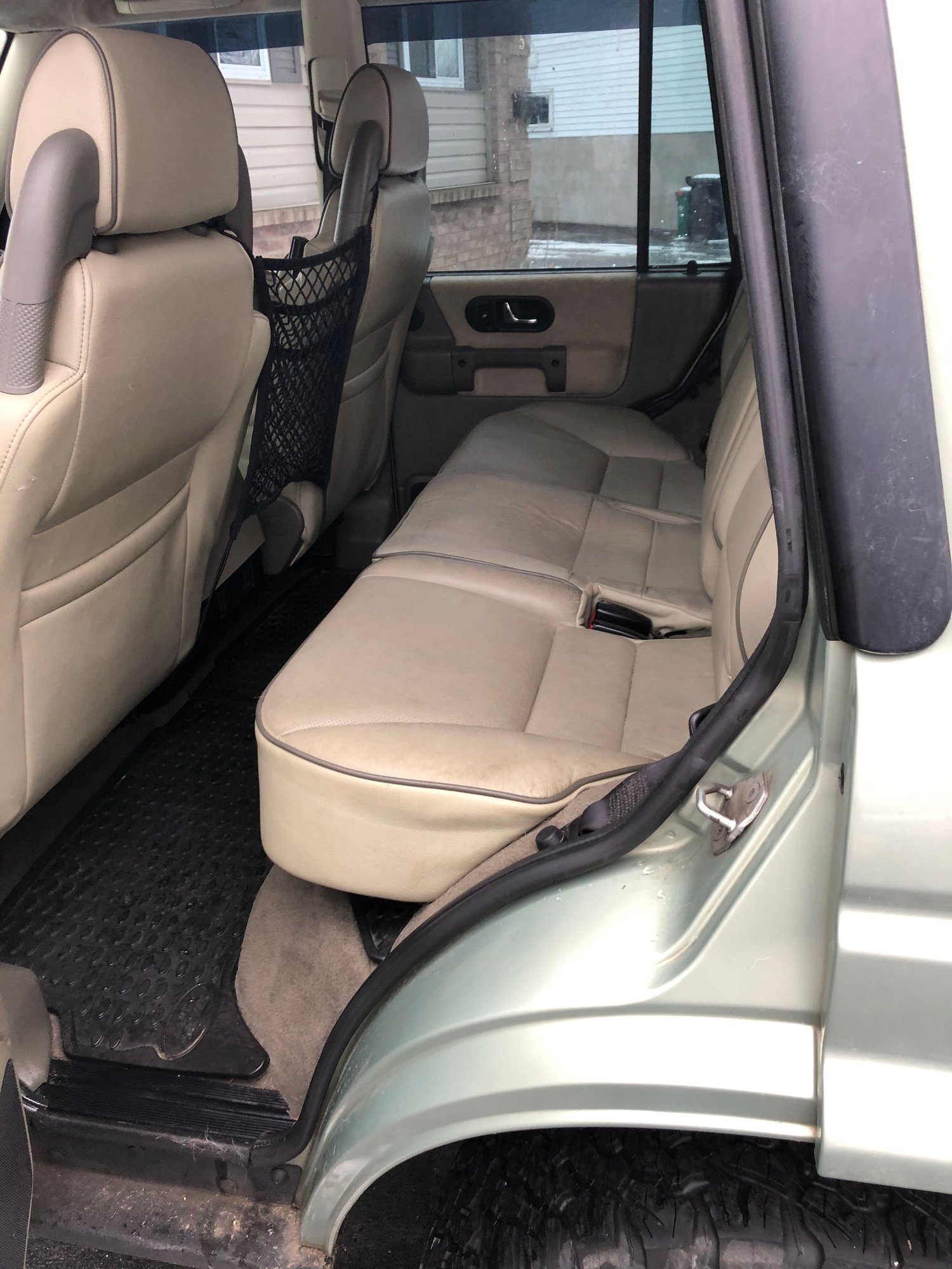 2004 Land Rover Discovery - 2004 discovery - Used - VIN SALTW19404A842448 - 71,000 Miles - 8 cyl - 4WD - Automatic - SUV - Other - Cambridge, ON N1R7J7, Canada