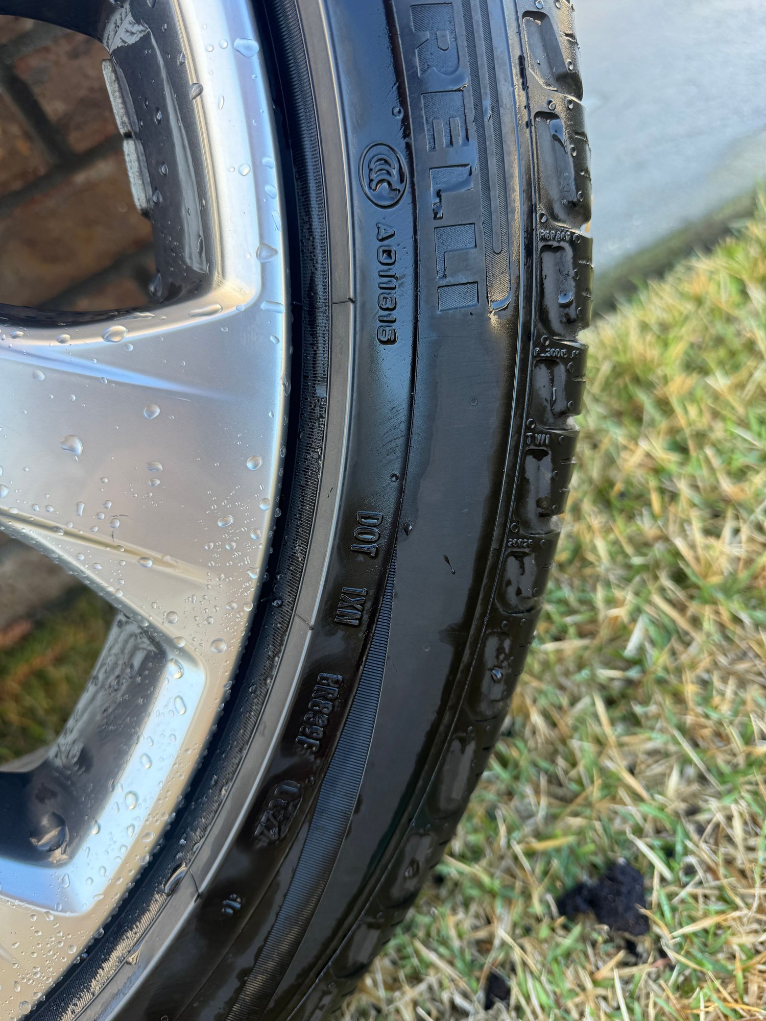 Wheels and Tires/Axles - 23” SV style 1079 wheels and tires - Used - 2010 to 2027 Land Rover All Models - Pensacola, FL 32507, United States