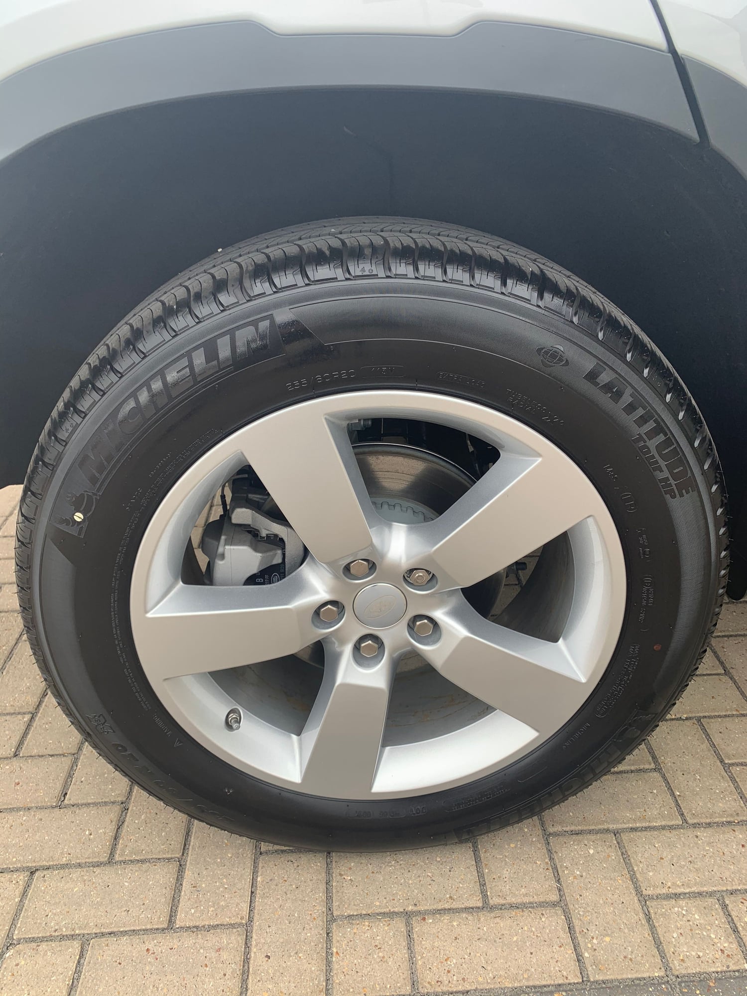 Wheels and Tires/Axles - Like New Defender Wheels and Tires - Used - 2020 to 2021 Land Rover Defender - Oklahoma City, OK 73116, United States