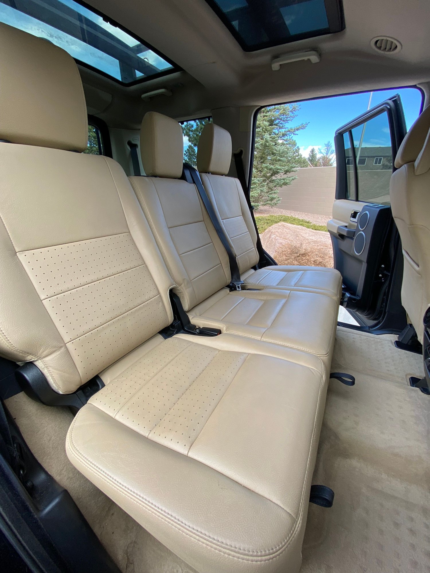2007 Land Rover LR3 - 2007 LR3 SE - 78k miles - Used - VIN SALAE25427A432776 - 78,203 Miles - 8 cyl - 4WD - Automatic - SUV - Blue - Colorado Springs, CO 80919, United States