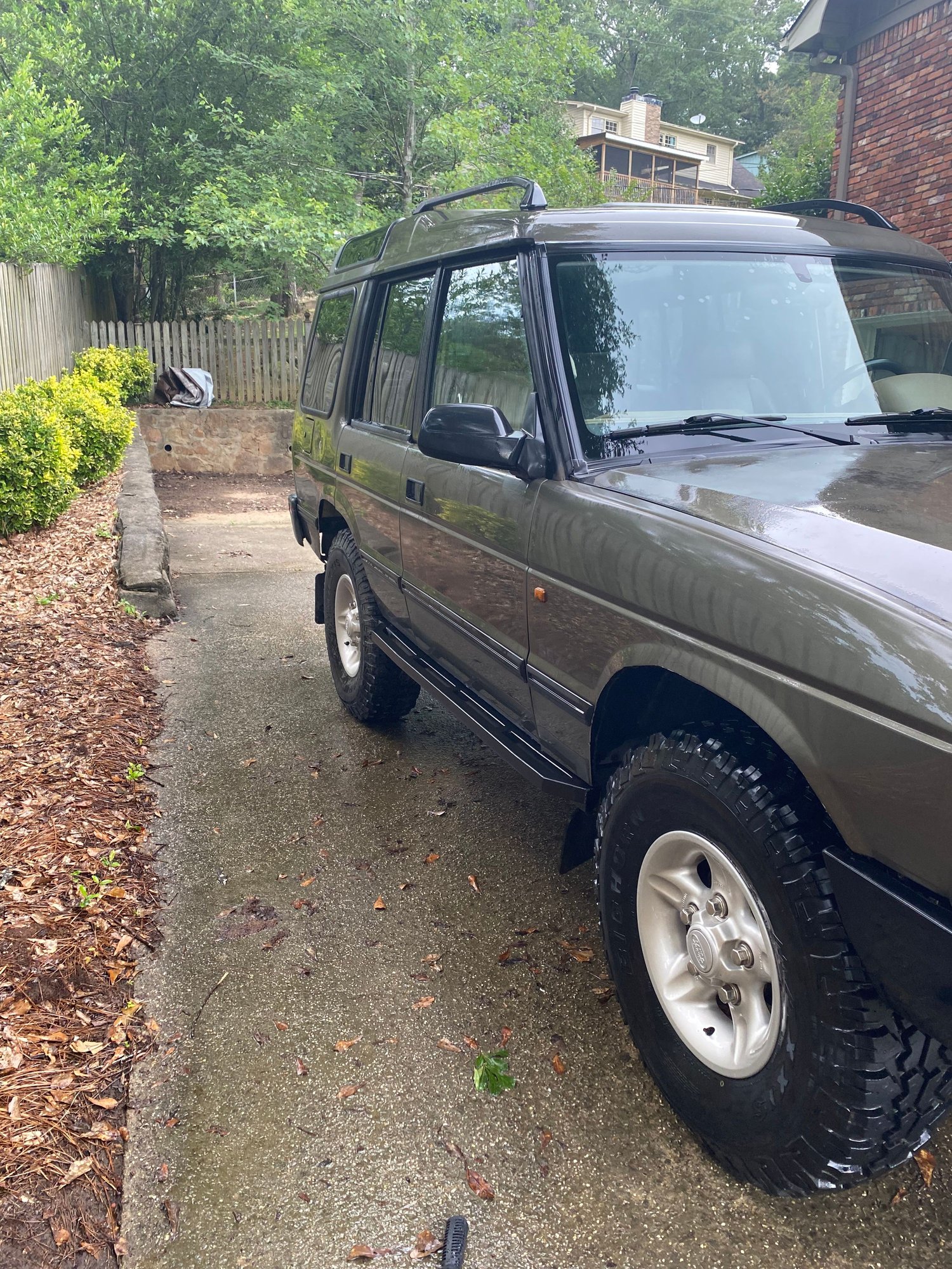 1997 Land Rover Discovery -  - Used - VIN SALJY124XVA716904 - 127,933 Miles - 8 cyl - 4WD - Automatic - SUV - Other - Hoover, AL 35226, United States