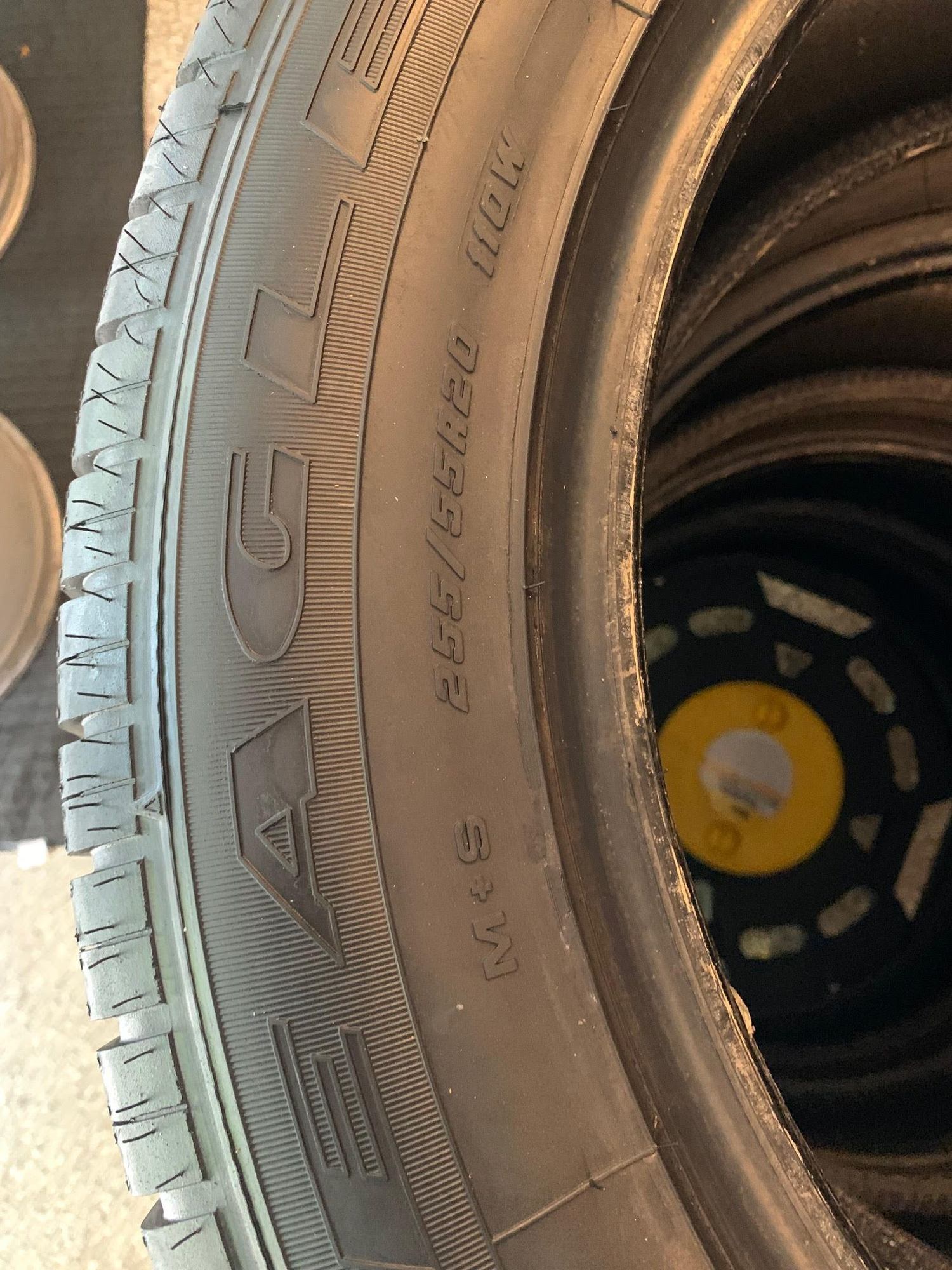 Wheels and Tires/Axles - Goodyear Eagle SUV-4X4 255/55R20 - New - 2017 to 2024 Land Rover Discovery - West Chester, PA 19382, United States