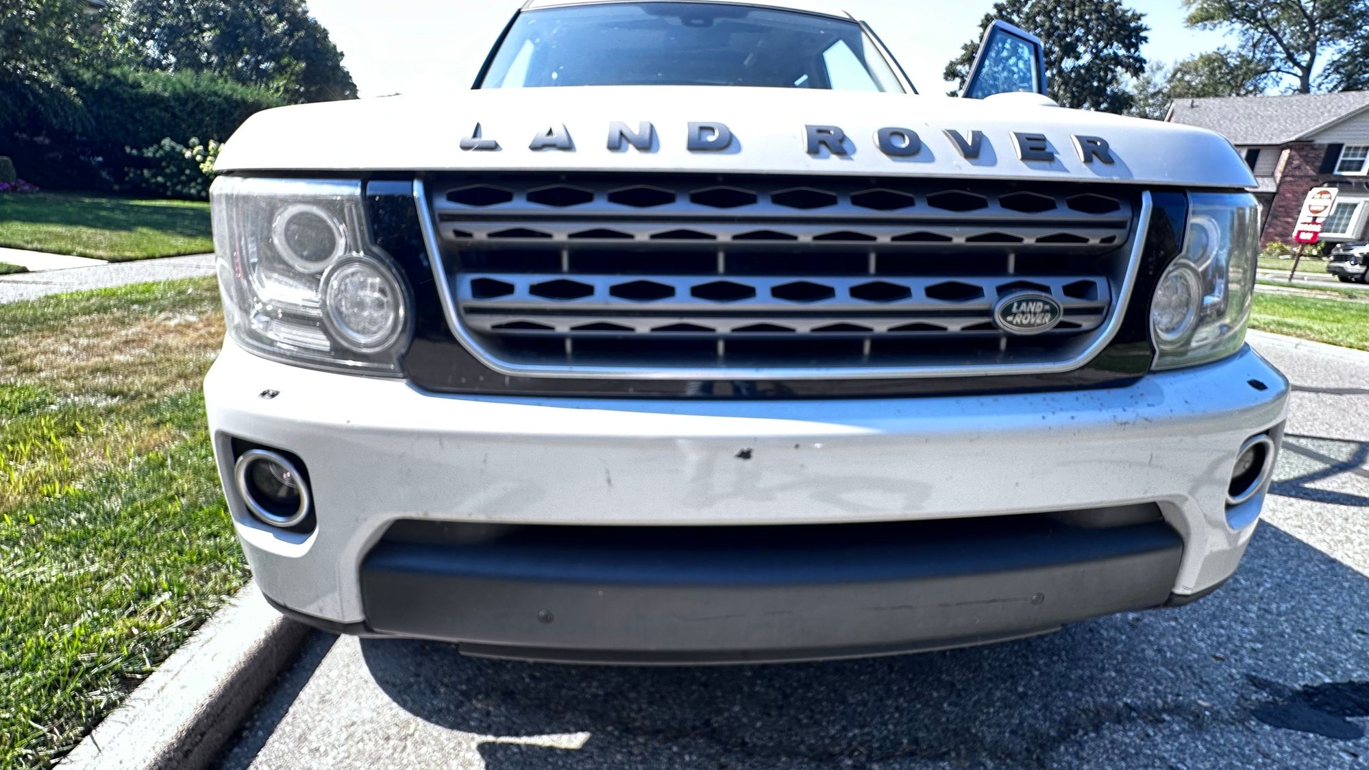 2015 Land Rover LR4 - For Sale: 2015 Land Rover LR4 HSE-Project Vehicle for Enthusiasts (As-Is, Best Offer) - Used - VIN SALAG2V6XFA758089 - 108,000 Miles - 6 cyl - 4WD - Automatic - SUV - White - Grosse Pointe, MI 48236, United States