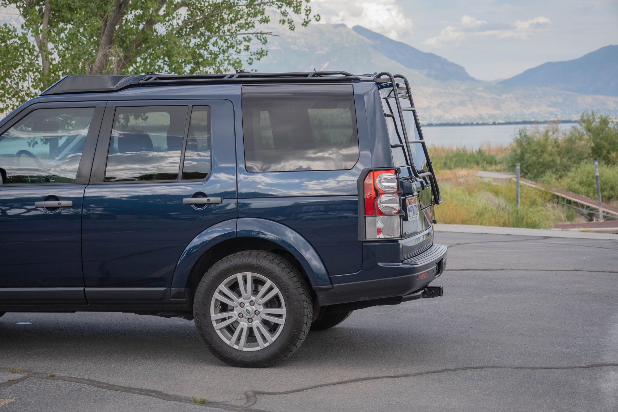 2011 Land Rover LR4 - 2011 LR4 HSE Lux 81K miles, Prospeed rack, ARB bumper - Used - VIN SALAK2D41BA567248 - 81,000 Miles - 8 cyl - 4WD - Automatic - SUV - Blue - Saratoga Springs, UT 84045, United States