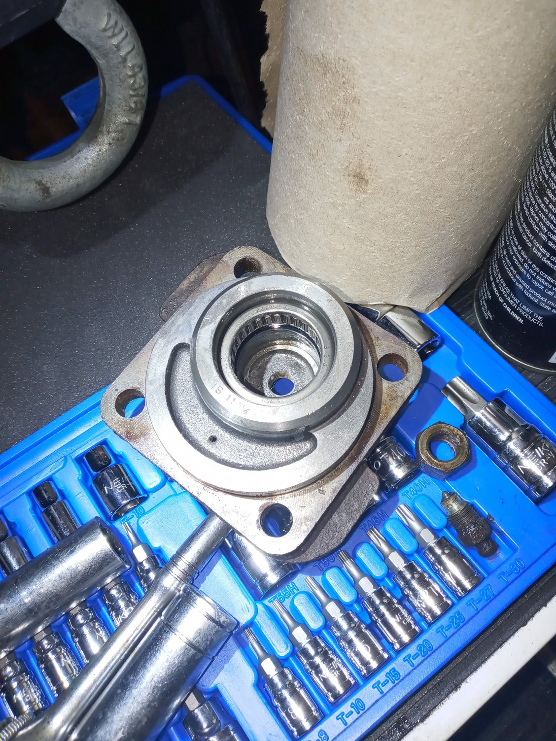 Steering gear box leak from adjustment screw Land Rover Forums Land