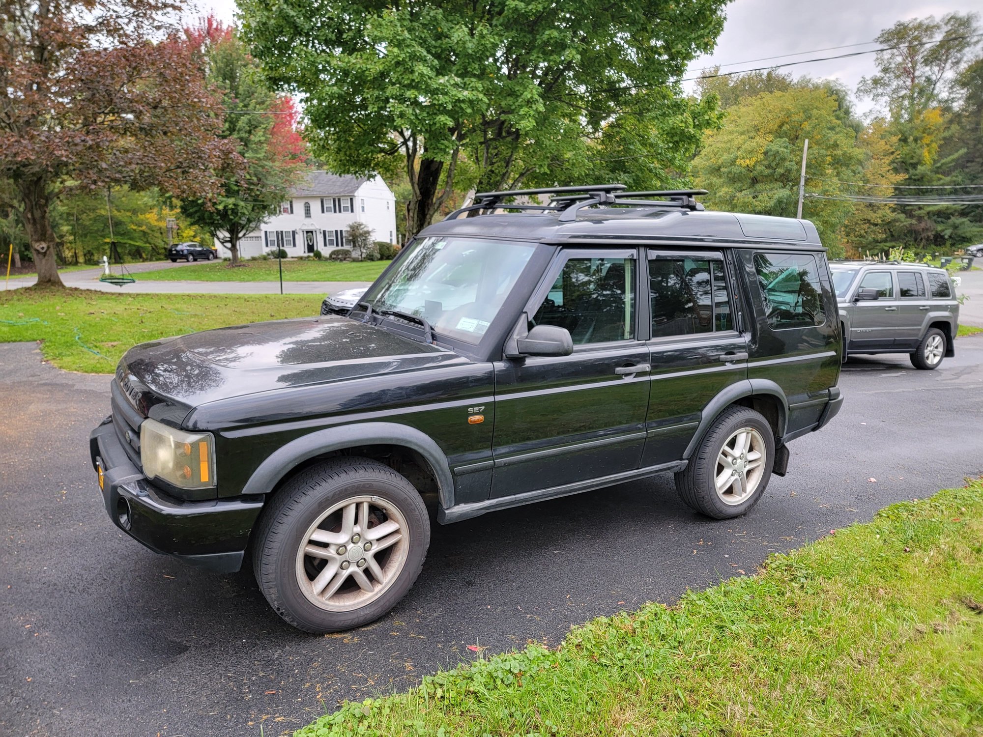 2004 Land Rover Discovery - 2004 Discovery II SE7 - Very Good Condition - Used - VIN SALTW19464A855818 - 118,937 Miles - 8 cyl - 4WD - Automatic - SUV - Black - Albany, NY 12110, United States