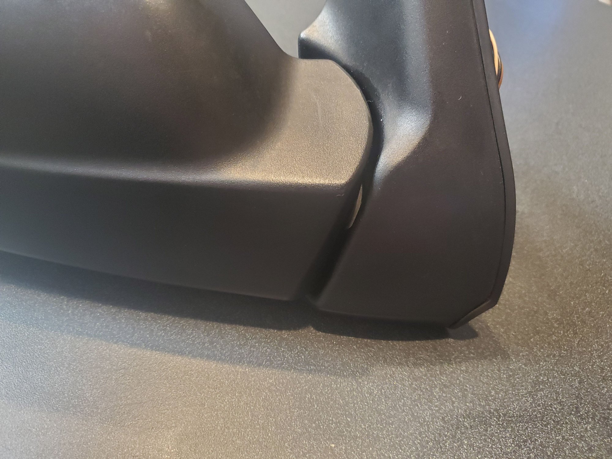 Exterior Body Parts - D2 right side mirror - Used - 1999 to 2004 Land Rover Discovery - Lawrence Township, NJ 08648, United States