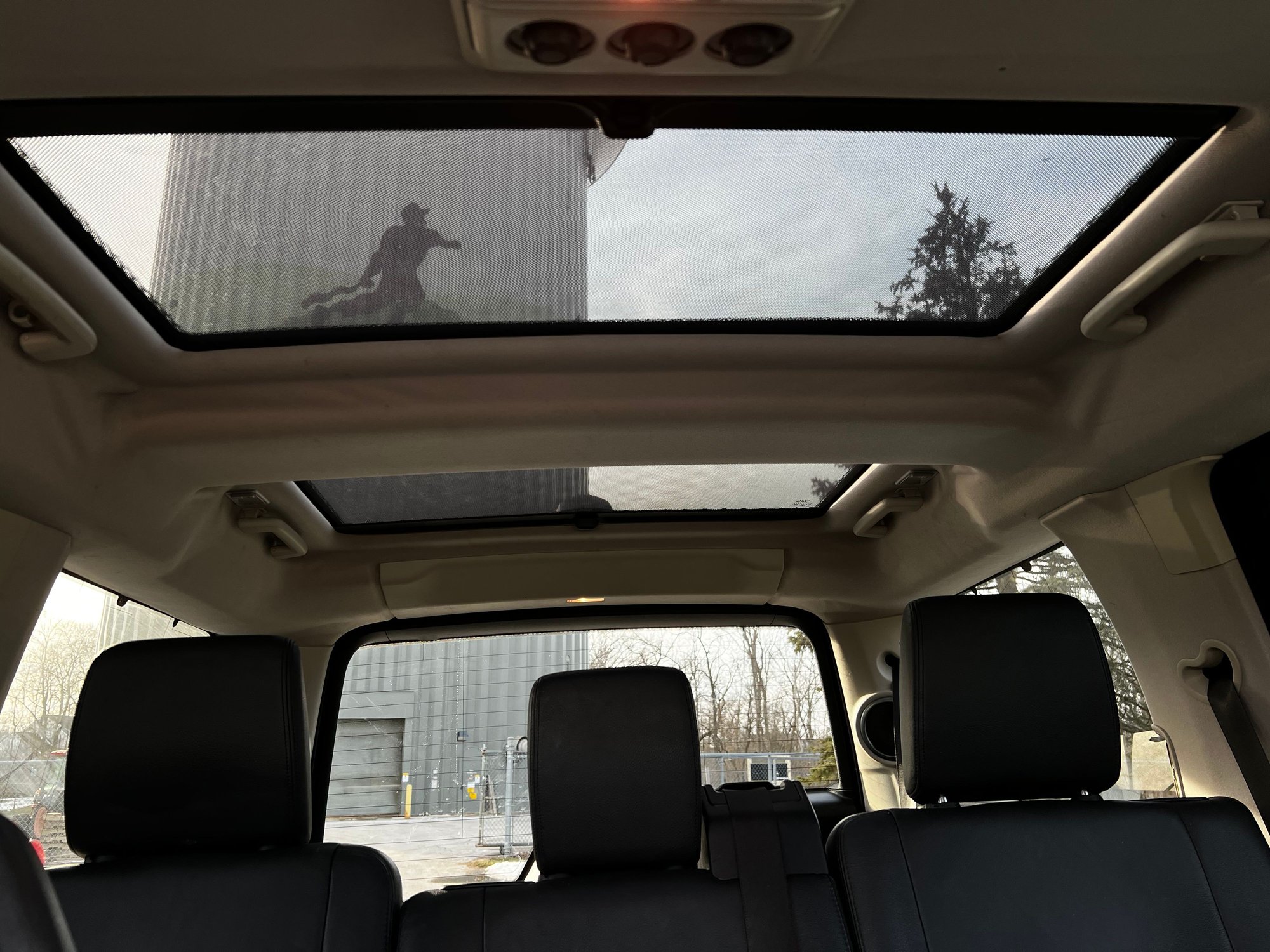 2006 Land Rover LR3 - For Sale: 2006 LR3 HSE - Used - VIN SALAG25446A358981 - 145,500 Miles - 8 cyl - AWD - Automatic - SUV - Black - Dublin, OH 43017, United States