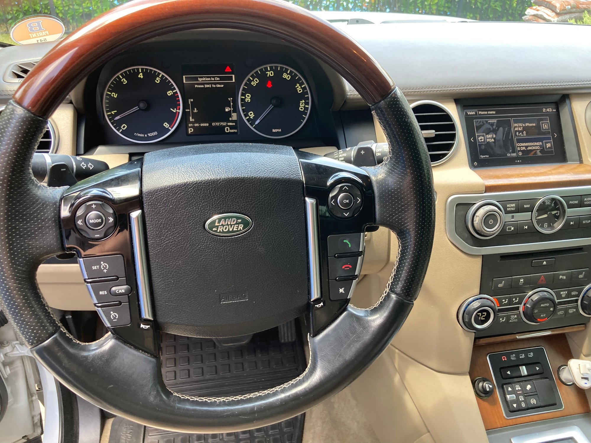 2016 Land Rover LR4 - 2016 Land Rover LR4 Landmark Edition - Used - VIN Salak2v64ga841582 - 72,834 Miles - 8 cyl - 4WD - Automatic - SUV - White - Jacksonville, FL 32224, United States