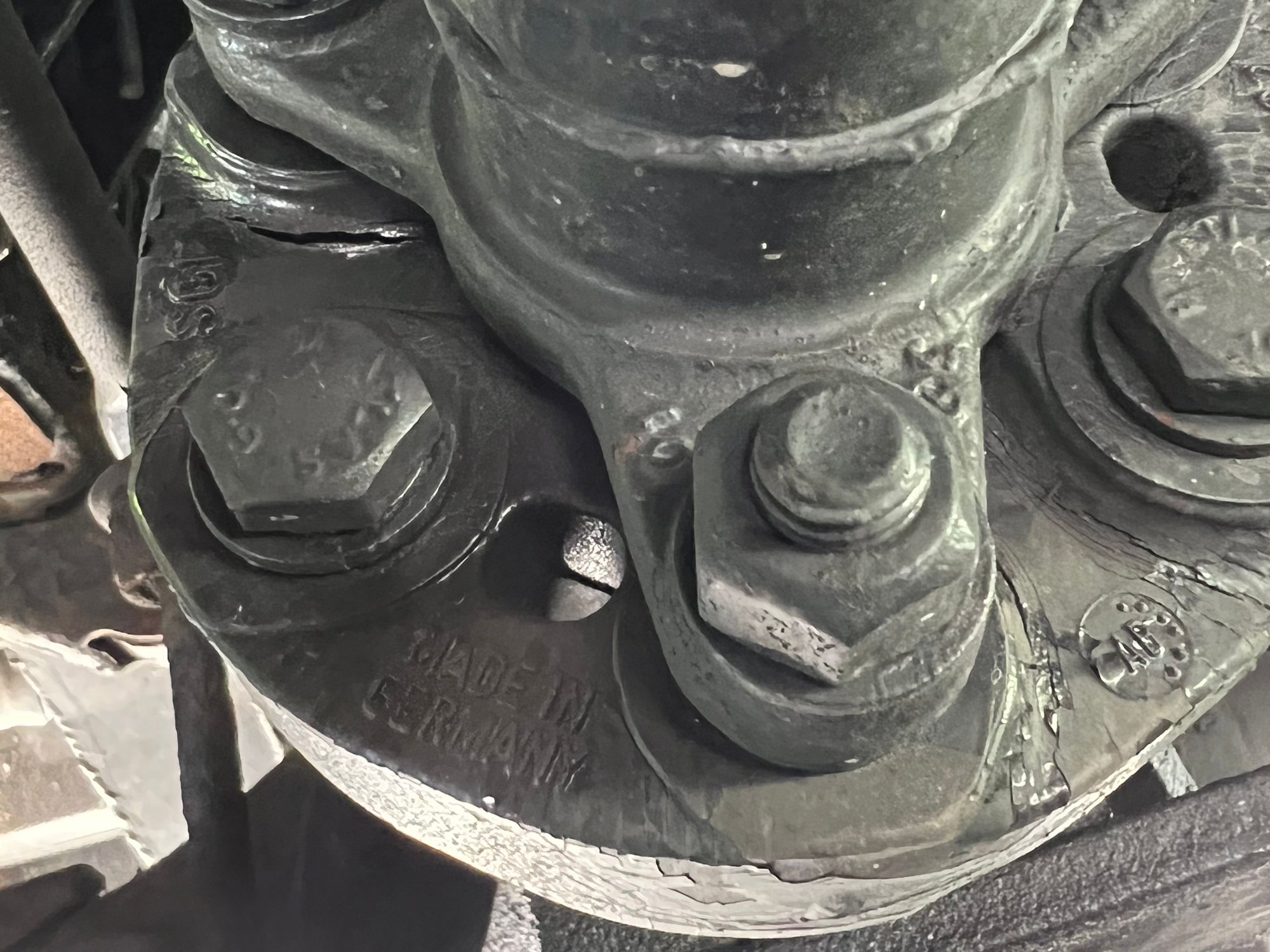 Rear flex disc. Land Rover Forums Land Rover Enthusiast Forum