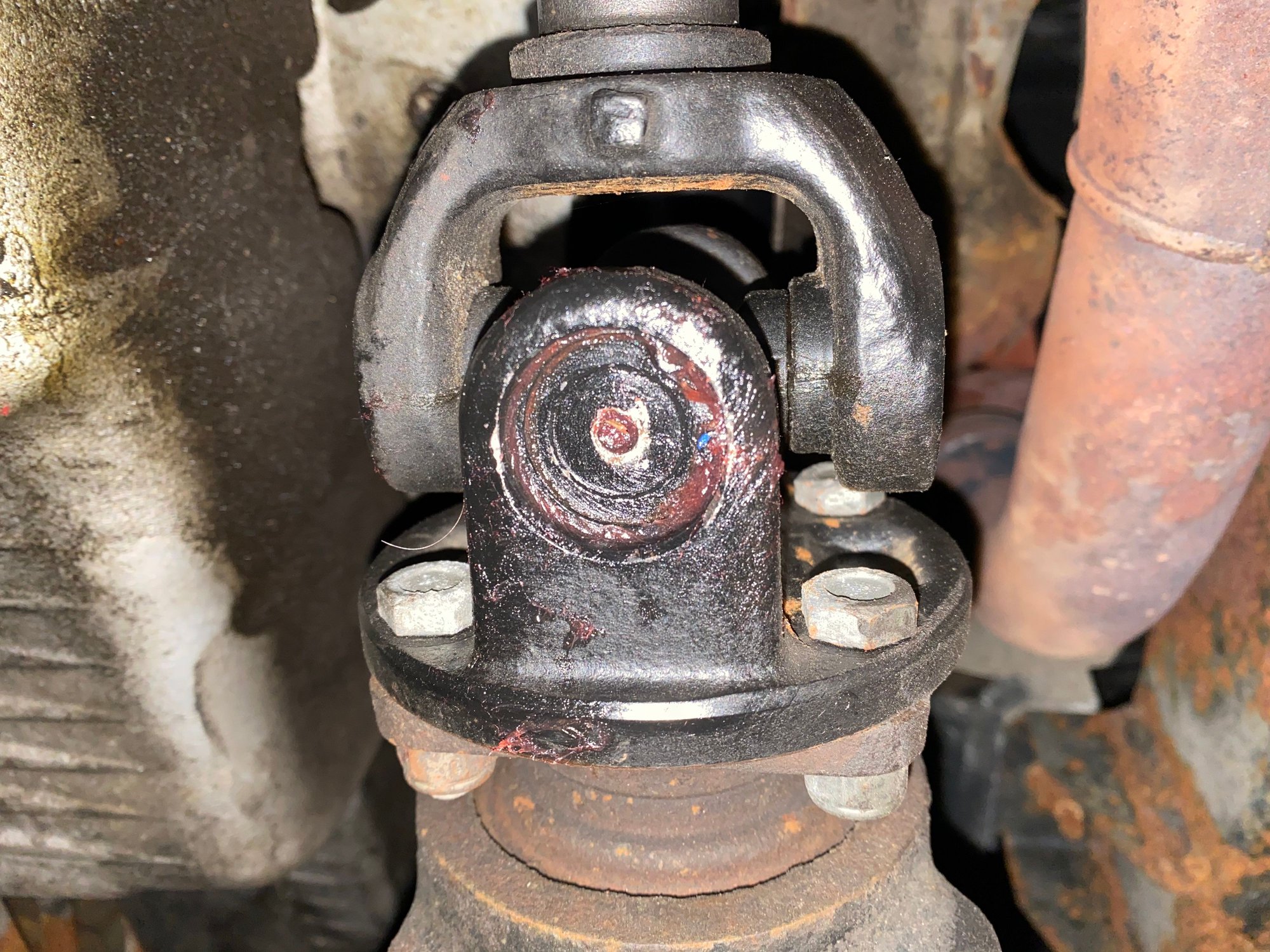 Broken driveshaft grease zerk Land Rover Forums Land Rover