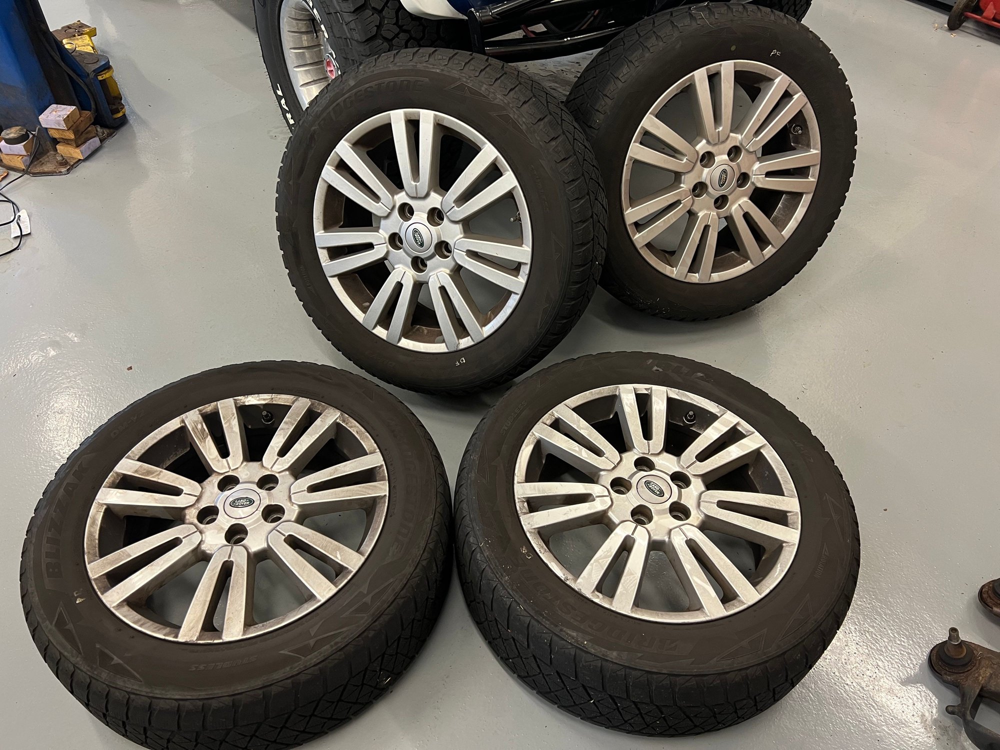 Wheels and Tires/Axles - OEM LR4 wheels with Blizzak Snow tires - Used - 2010 to 2016 Land Rover LR4 - 2005 to 2009 Land Rover LR3 - Ellicott City, MD 21043, United States