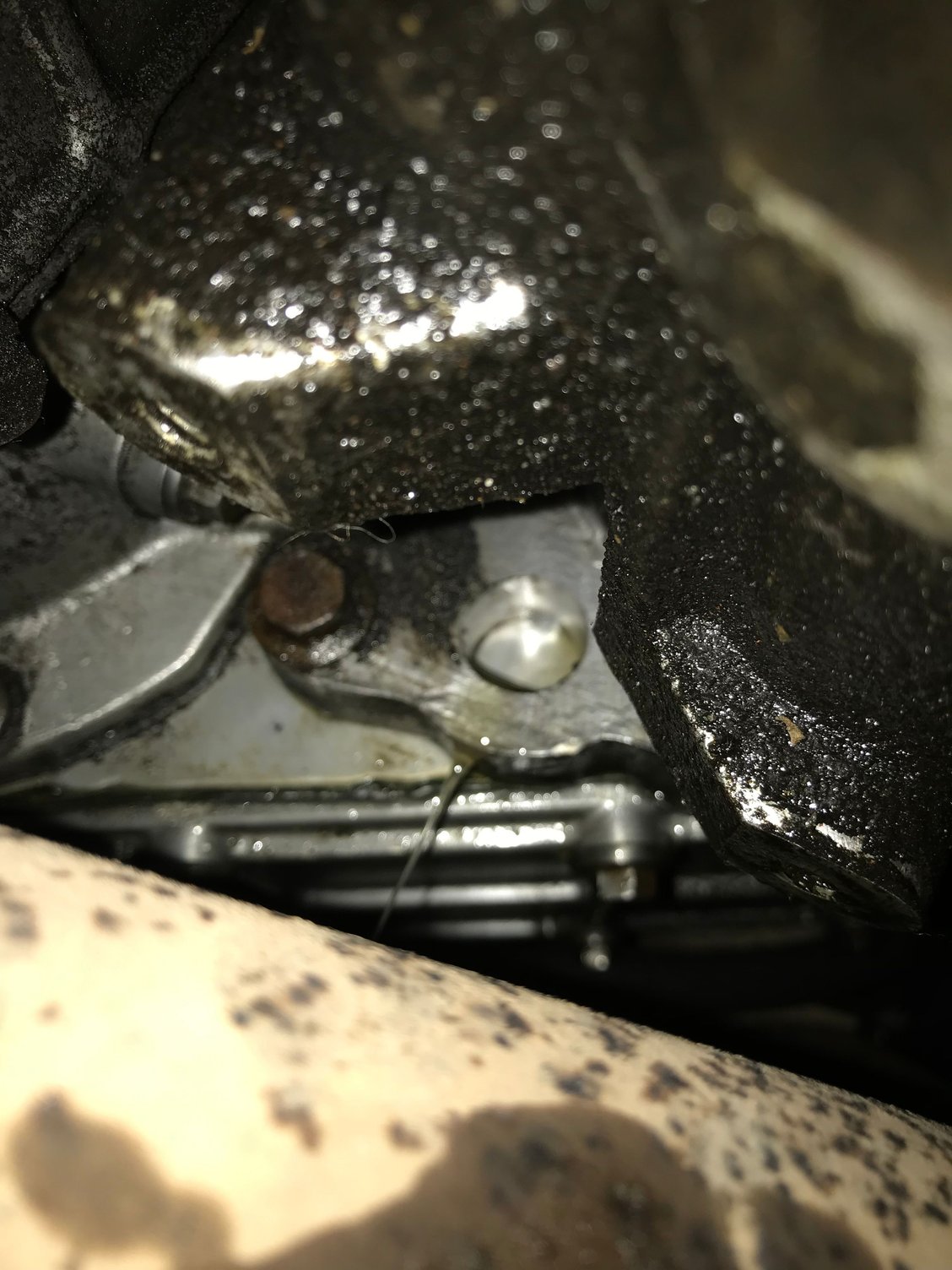 Leak Between R380 M/T and LT230 Transfer Case Land Rover Forums Land Rover Enthusiast Forum