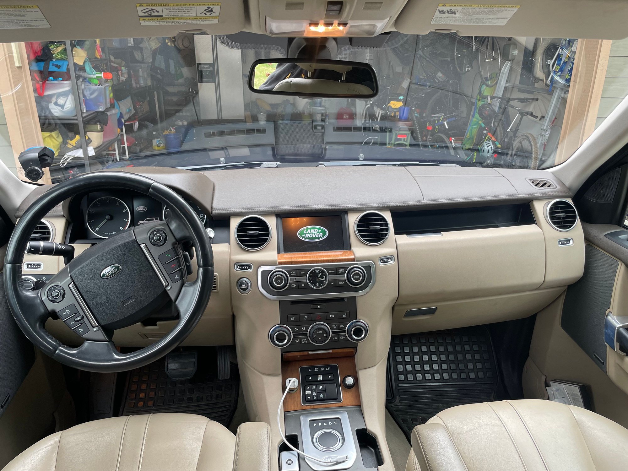 2015 Land Rover LR4 - FS: 2015 LR4 80,000miles asking $29,000obo - Used - VIN SALAG2V63FA771699 - 81,000 Miles - 6 cyl - 4WD - Automatic - SUV - Blue - Bend, OR 97702, United States