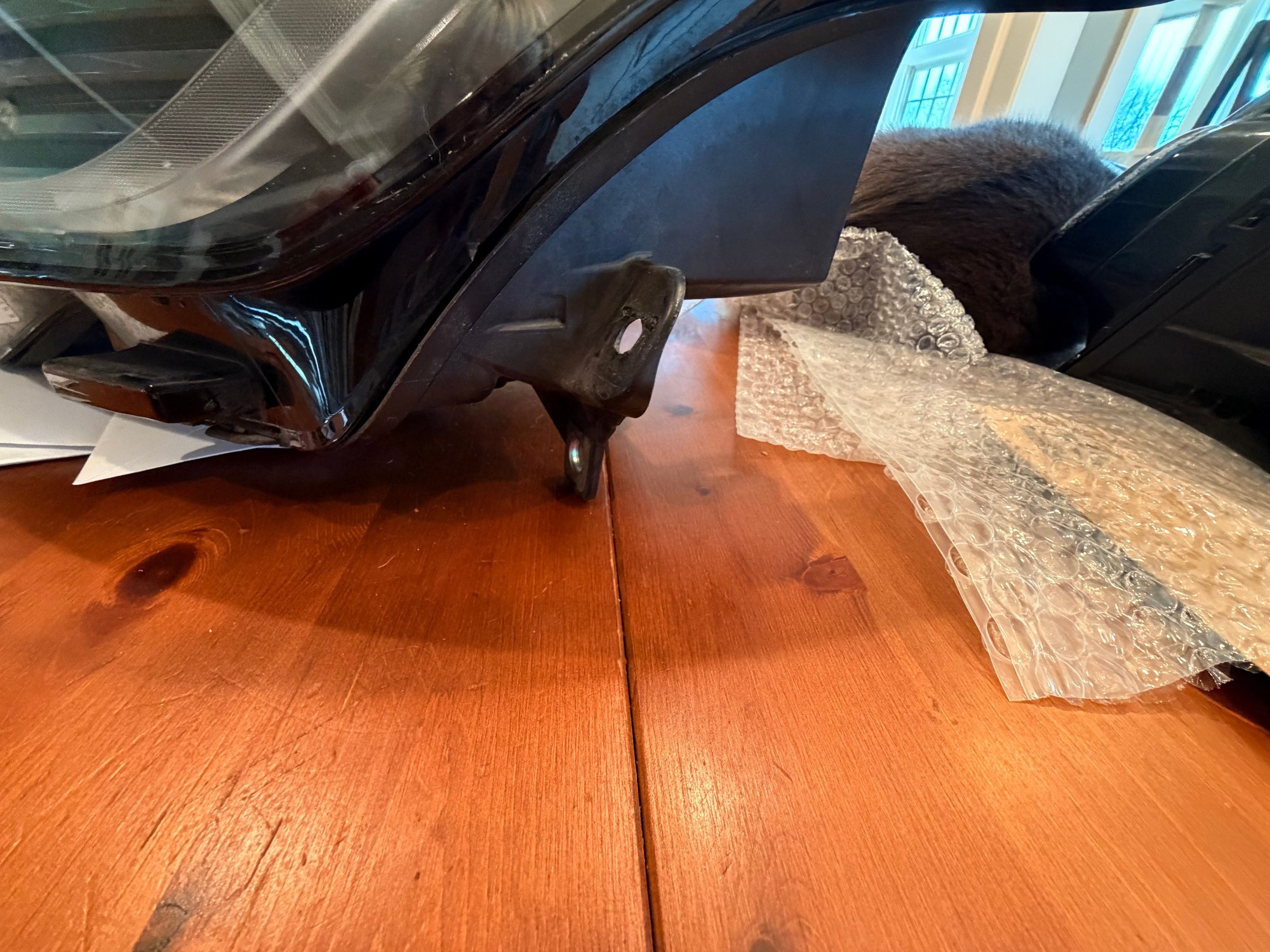 Lights - L405 Front left and right headlight assemblies - Used - -1 to 2027  All Models - Stillwater, MN 55082, United States